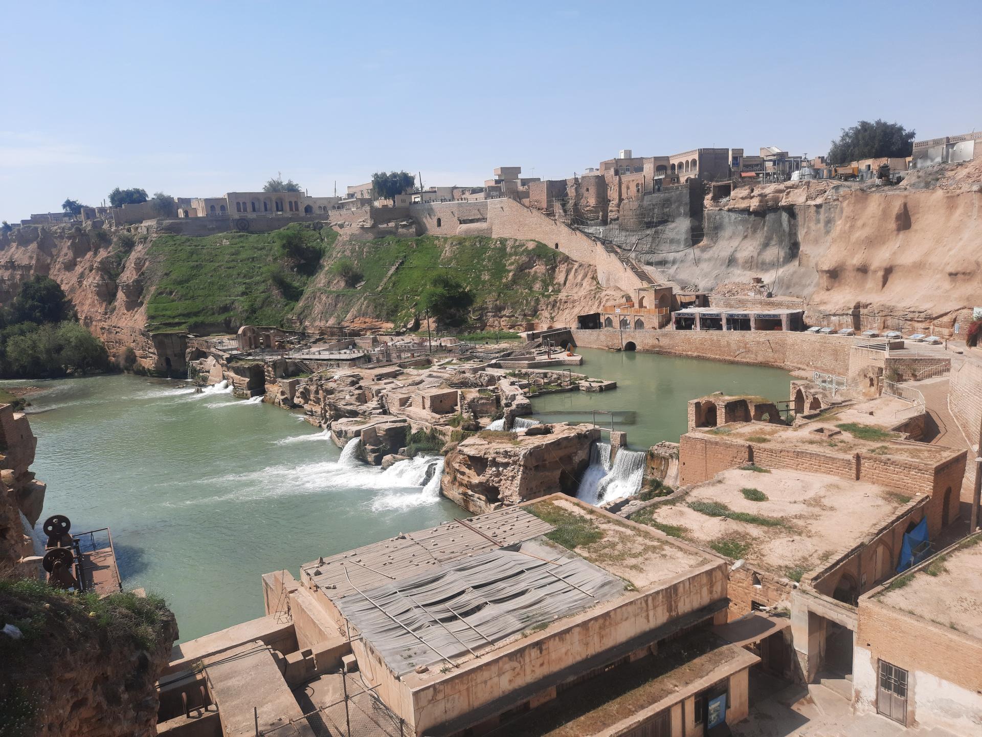 عکس ایستگاه قایقرانی سازه های آبی