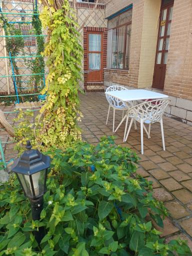 اقامتگاه خانه پدری