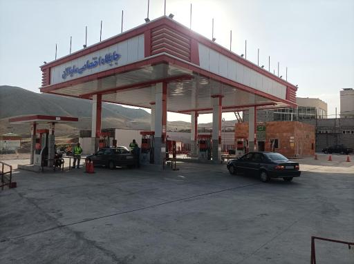 عکس پمپ بنزین ساوالان