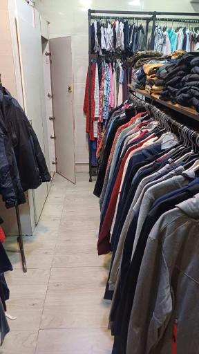 پوشاک و کتونی کده یوسف