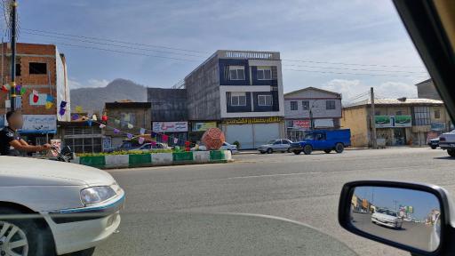 عکس باشگاه بدنسازی مکث فیت