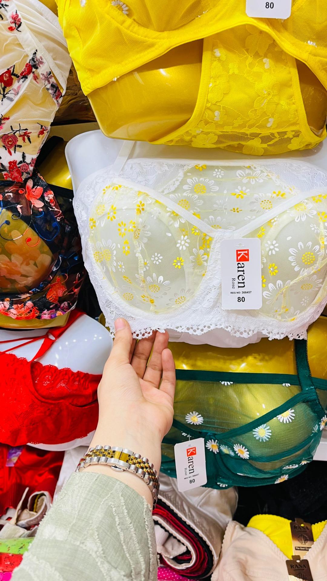 عکس پخش پوشاک ابوالفضل