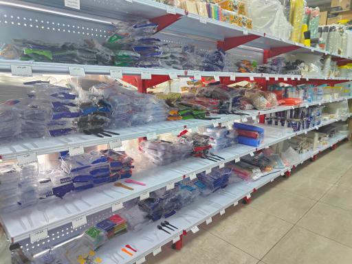 عکس فروشگاه ظروف یکبار مصرف پیک نیک 