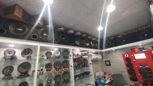 عکس فروشگاه لوازم صوتی خودرو رادیو کلاسیک