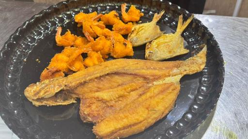 عکس باغ رستوران آسمان