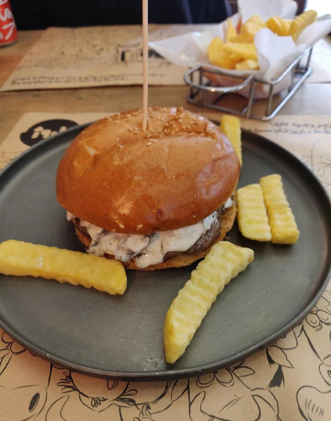 عکس رستوران باروژ شعبه یوسف آباد