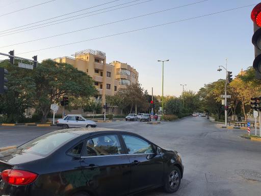 عکس چهارراه لاله