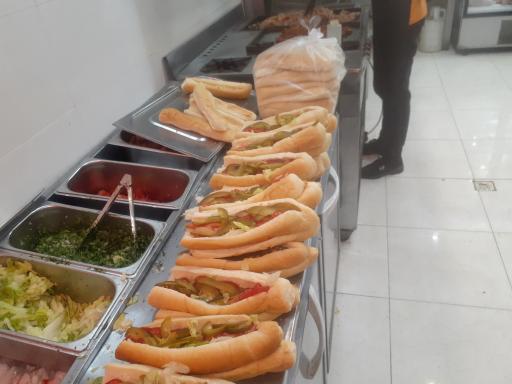 عکس فرزین فود