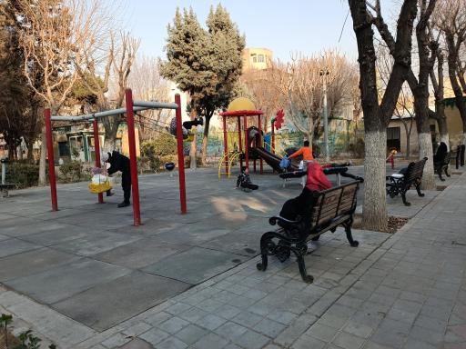 عکس زمین بازی کودکان 