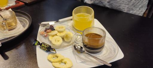 عکس قهوه سرای ۵۰۵