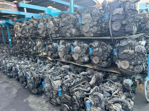 فروشگاه قطعات یدکی خودروهای خارجی اروند 14 میاحی 