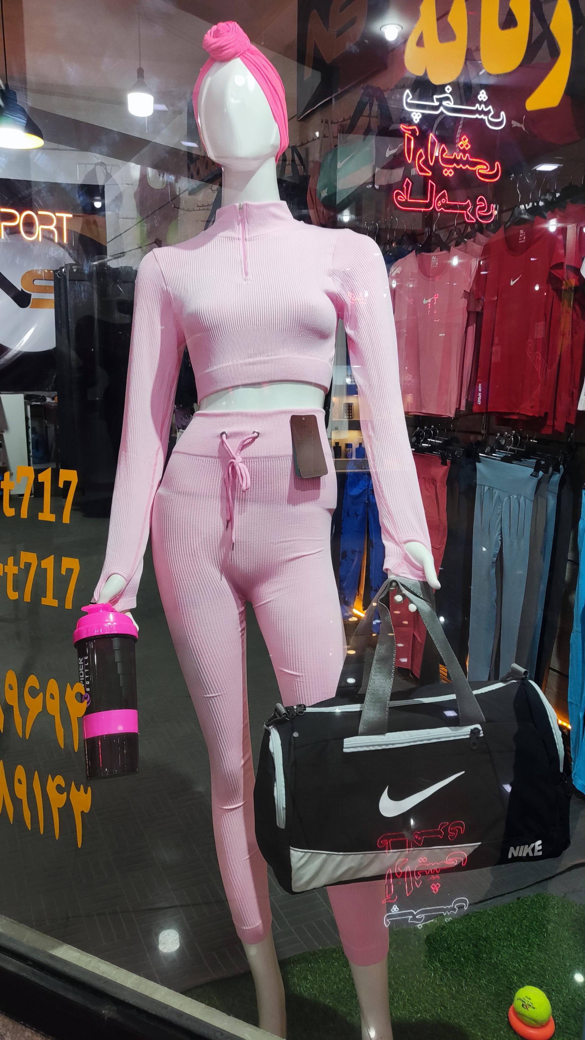 عکس لباس ورزشی زنانه نیو اسپرت