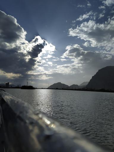 عکس دریاچه شاپوری