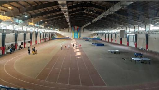 عکس سالن ورزشی دومیدانی و صخره نوردی 