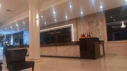 عکس هتل بزرگ پارک حیات مشهد