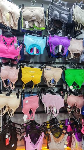 عکس لباس ورزشی زنانه نیو اسپرت