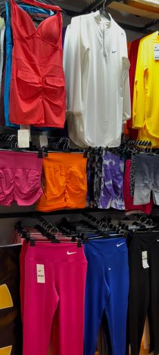 لباس ورزشی زنانه نیو اسپرت