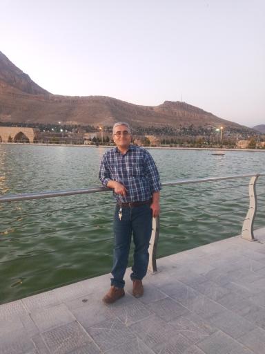 عکس دریاچه شاپوری