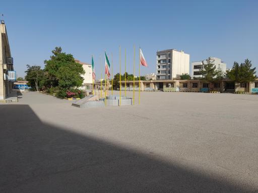 عکس هنرستان پسرانه نمونه دولتی آیت الله خامنه‌ای 