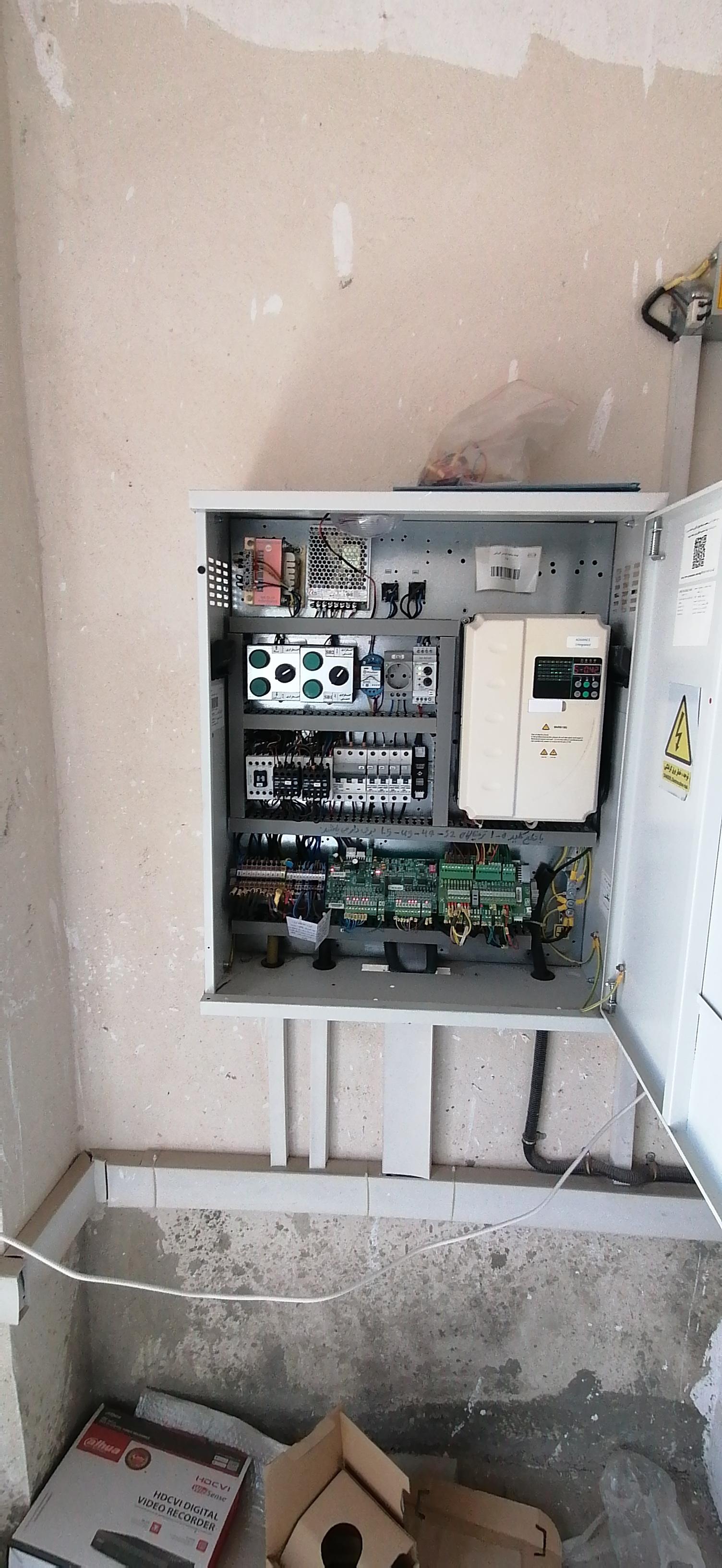 عکس آسانسور ایلیا سراب