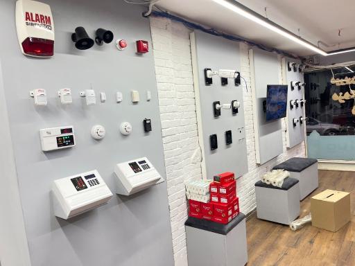 عکس ویرا الکترونیک