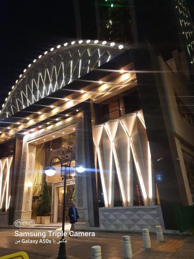 عکس هتل الماس 2 مشهد