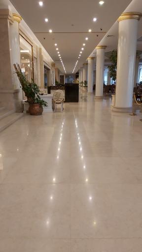 عکس هتل بزرگ پارک حیات مشهد