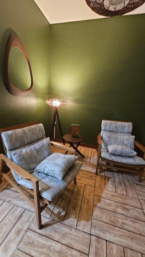 عکس مرکز مشاوره روزبه دکتر تبریزی