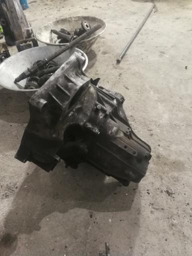 عکس مرکز تخصصی دکتر گیربکس