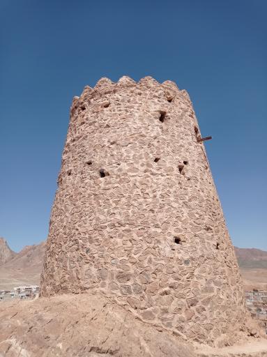 عکس برج دیده بانی تاریخی انارک