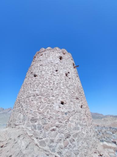 عکس برج دیده بانی تاریخی انارک