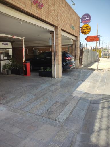 پارکینگ عمومی هتل دلگشا