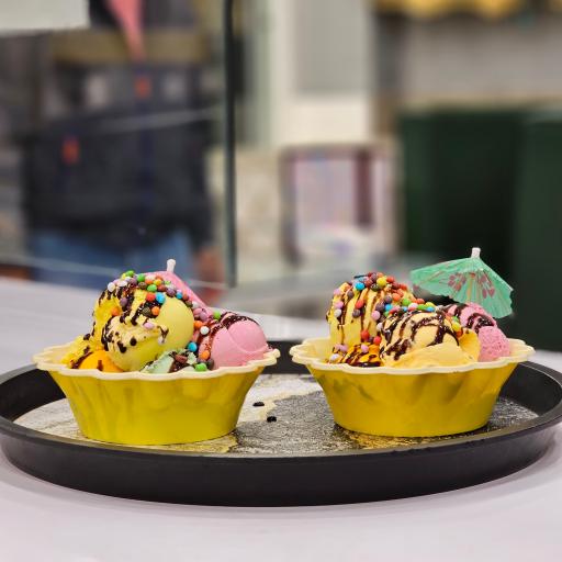 عکس آبمیوه گلستان