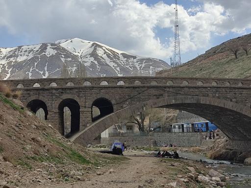 عکس پل تاریخی قلط