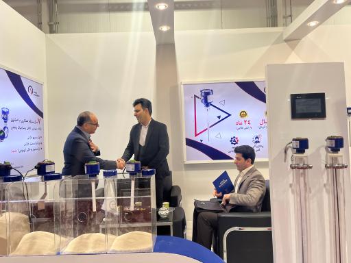 عکس شرکت آداک سنجش کویر 