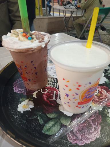 عکس آبمیوه گلستان