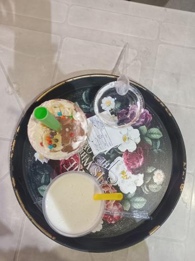 عکس آبمیوه گلستان