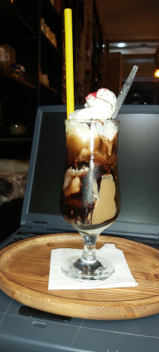 عکس کافه شاتوت