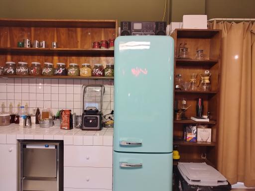 کافه حیات خانه