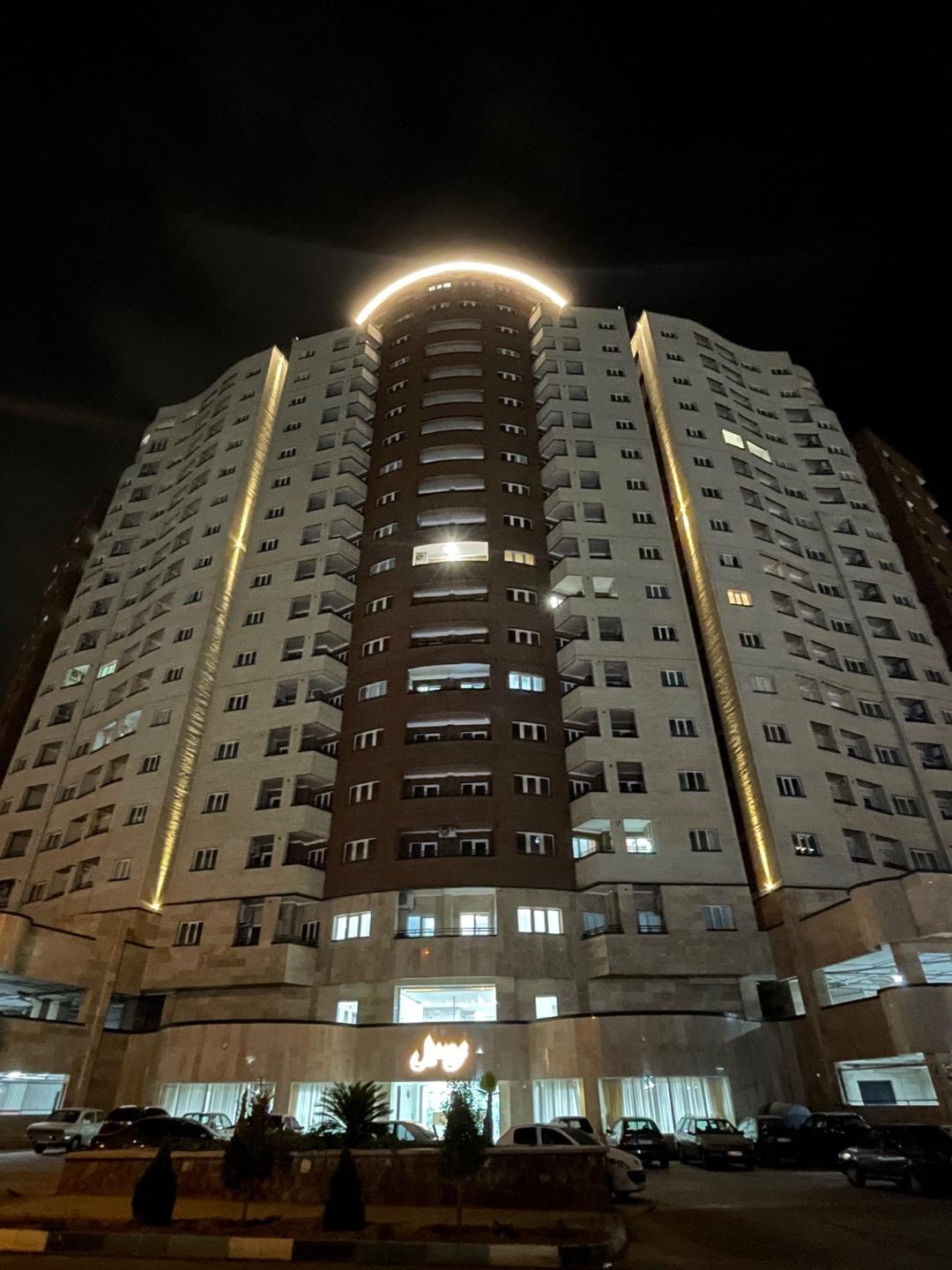 عکس برج رویال