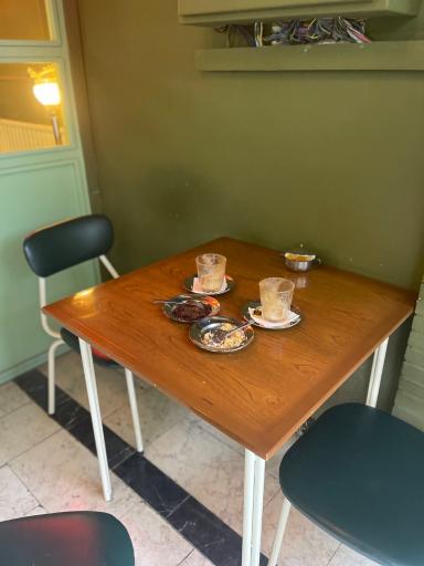 عکس کافه حیات خانه