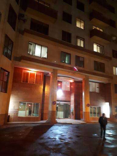 عکس برج ظفر