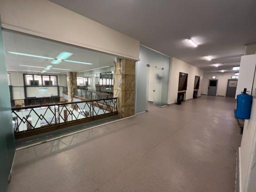 عکس مجتمع تجاری اداری مقدم