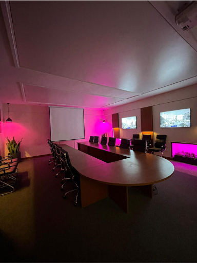 عکس مجتمع تجاری اداری مقدم