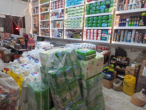 عکس هایپرمارکت برادران ریحان زاده