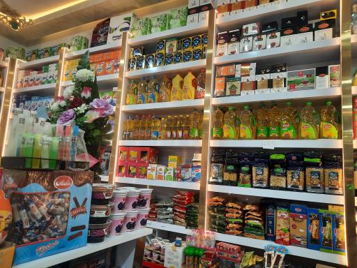 عکس هایپرمارکت برادران ریحان زاده