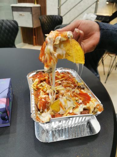 عکس فست فود آقای میم