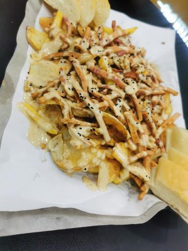 عکس فست فود آقای میم