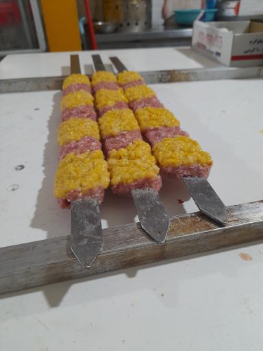 عکس غذا خوری علی دایی