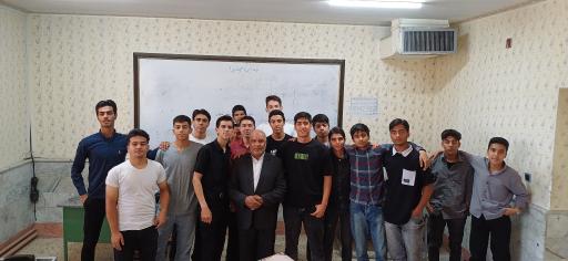 عکس دبیرستان پسرانه بجنوردی
